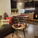 度假居 Sjesta Al Mare, Z Sauna I Balia Z Jacuzzi 鲁比亚托沃