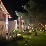 Holiday home Sjesta Al Mare, Z Sauna I Balia Z Jacuzzi *