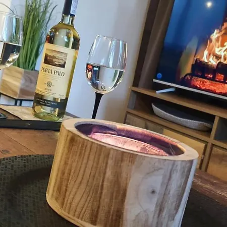 別荘 Sjesta Al Mare, Z Sauna I Balia Z Jacuzzi ルビャトボ