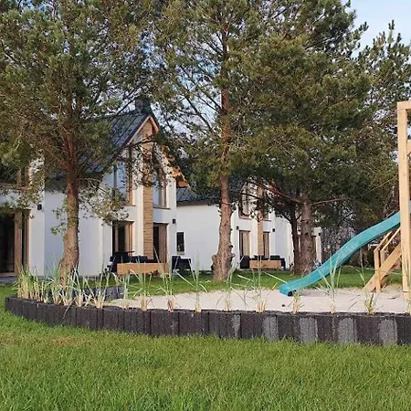 Holiday home Sjesta Al Mare, Z Sauna I Balia Z Jacuzzi Lubiatowo (Pomerania)