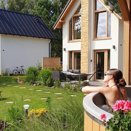 Holiday home Sjesta Al Mare, Z Sauna I Balia Z Jacuzzi